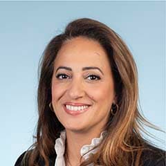 Mme Amélia Lakrafi