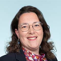 Mme Cyrielle Chatelain