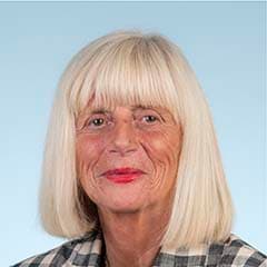 Mme Christine Engrand