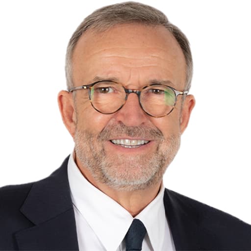 M. Étienne Blanc